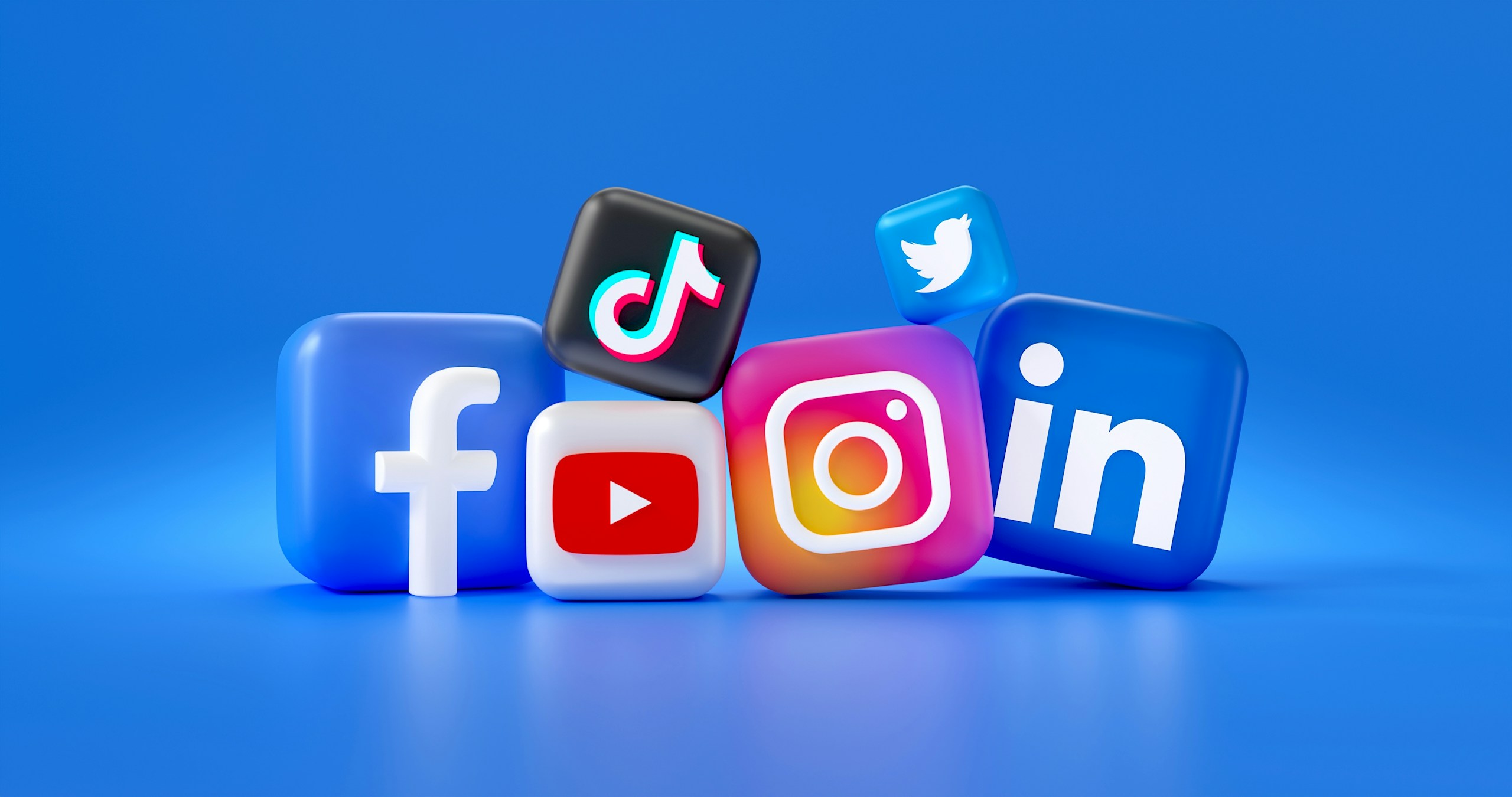 Social Media Logos in 3D. Facebook, Instagram, Twitter, TikTok, YouTube, LinkedIn social media 2025, business social media trends, social commerce, AI social media, influencer marketing 2025